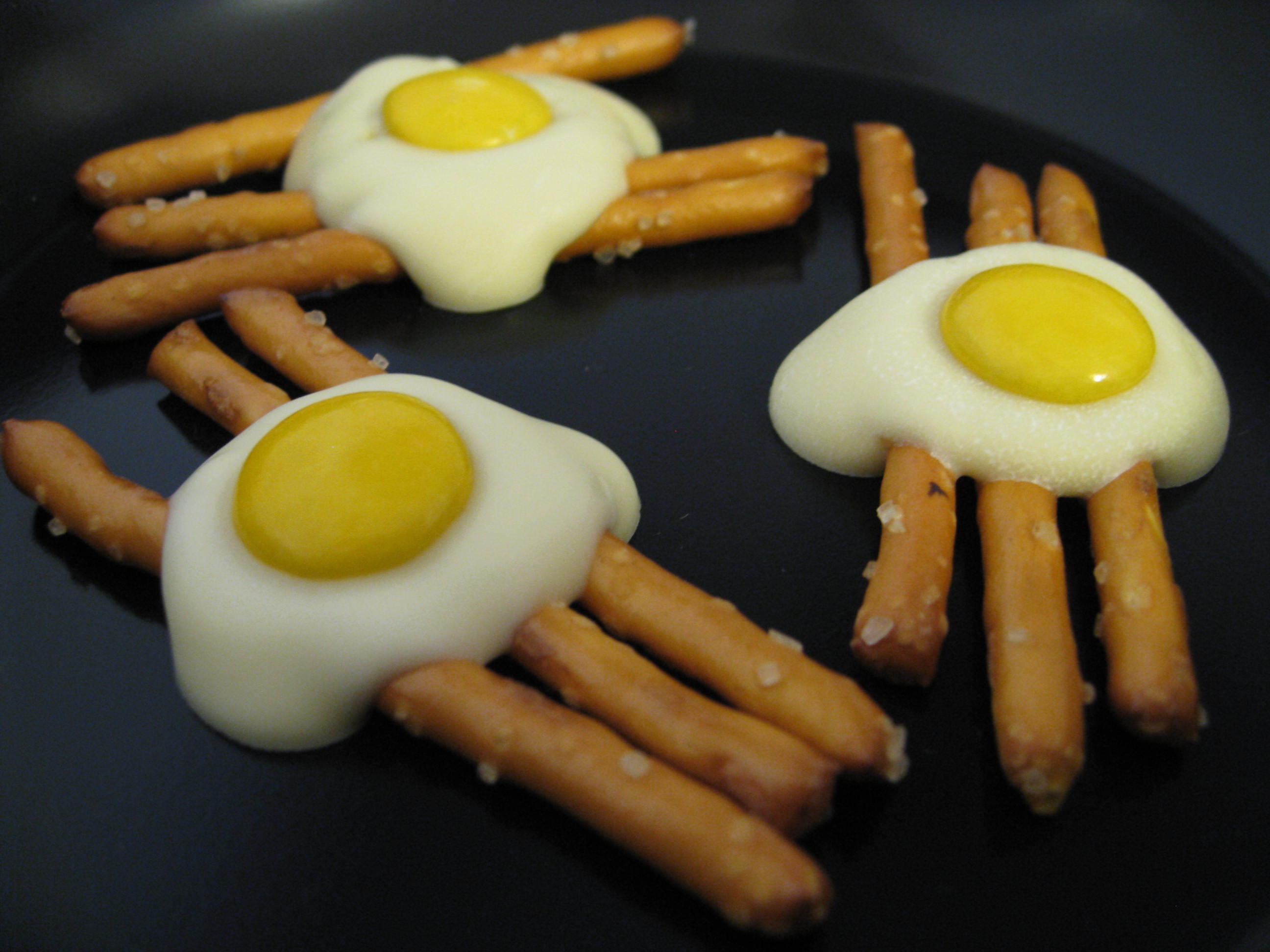 faux-bacon-and-eggs_0.jpg 