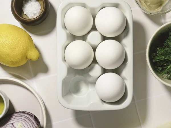 How many calories and  protein are in 2 eggs?